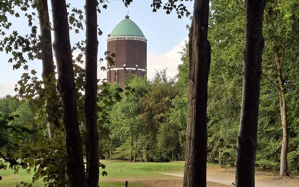 1. Bezoek de Watertoren van Axel